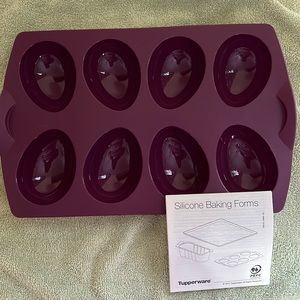 Tupperware Silicone Egg Form